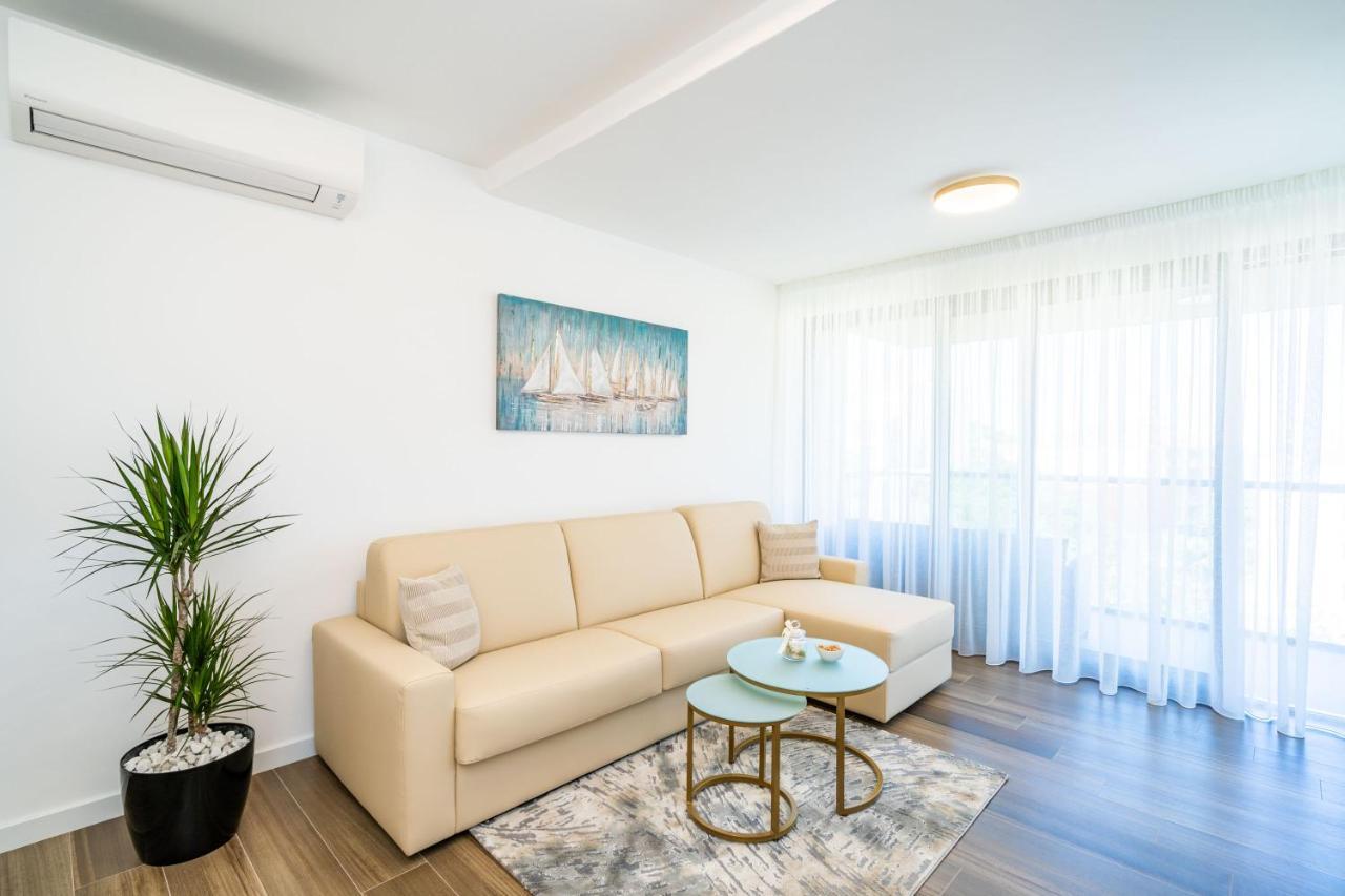 Apartments Zadro ดูบรอฟนิก ภายนอก รูปภาพ
