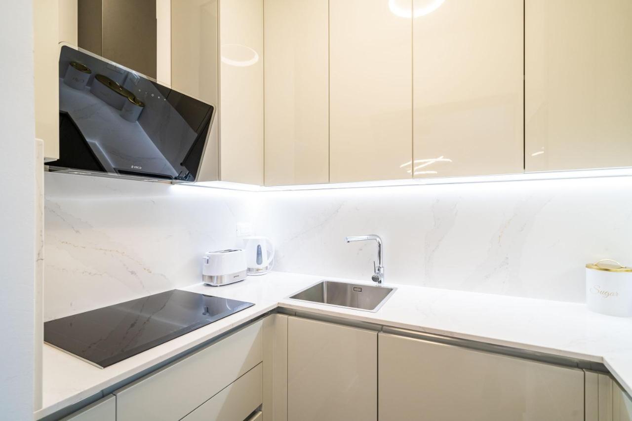 Apartments Zadro ดูบรอฟนิก ภายนอก รูปภาพ