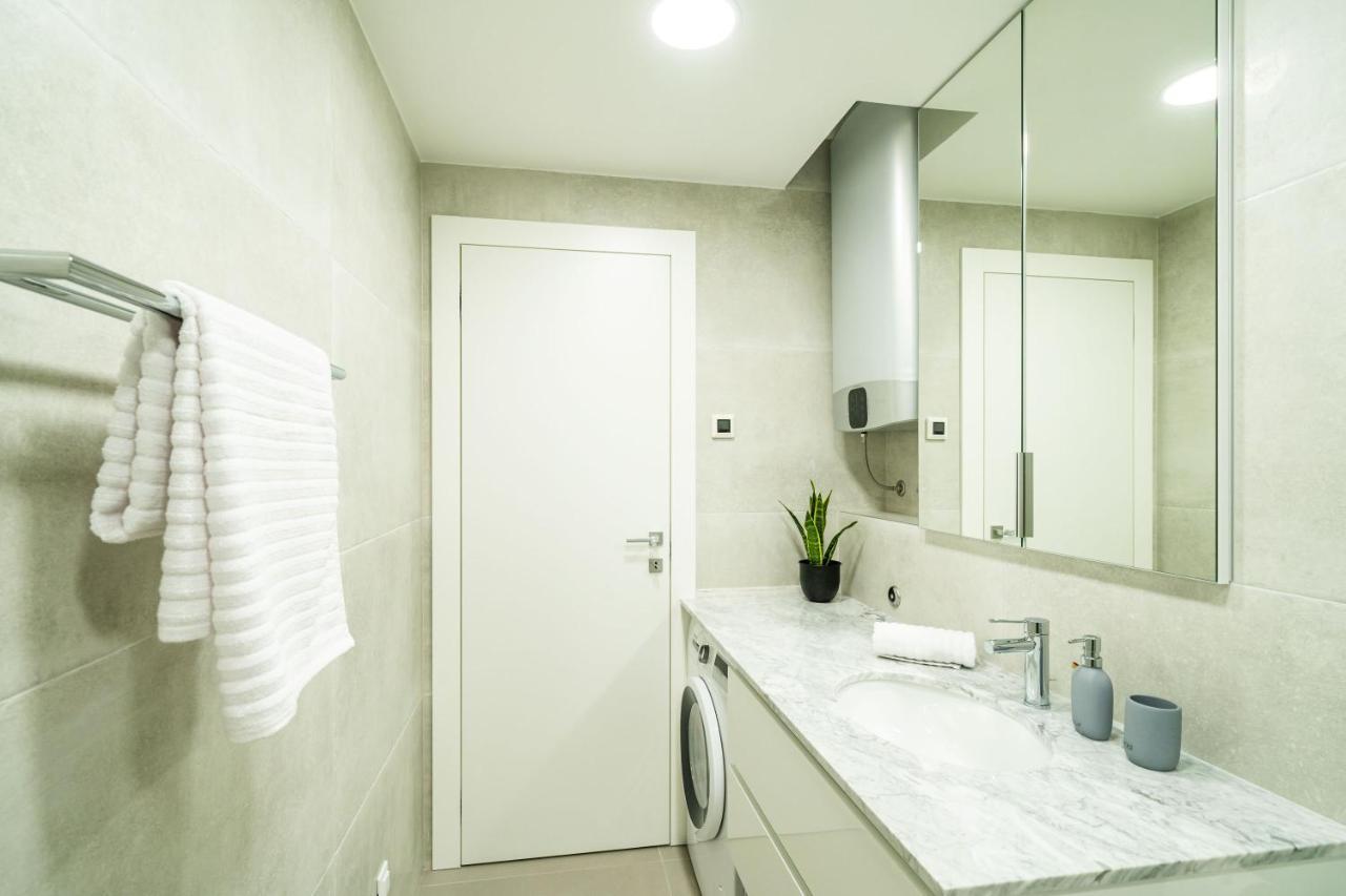 Apartments Zadro ดูบรอฟนิก ภายนอก รูปภาพ